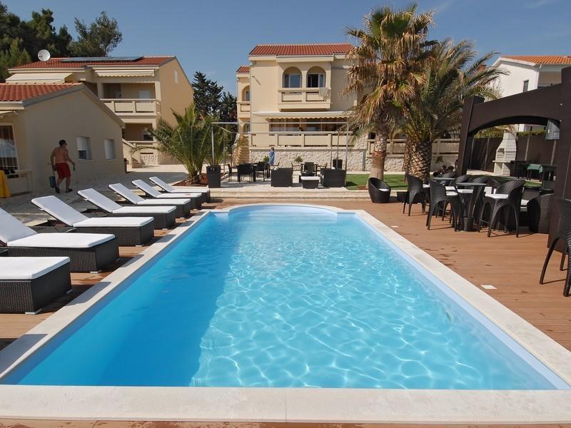 Paradise Resort Vanesa Vir Eksteriør bilde